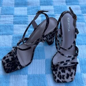 TOP Moda Brown and Black Heels